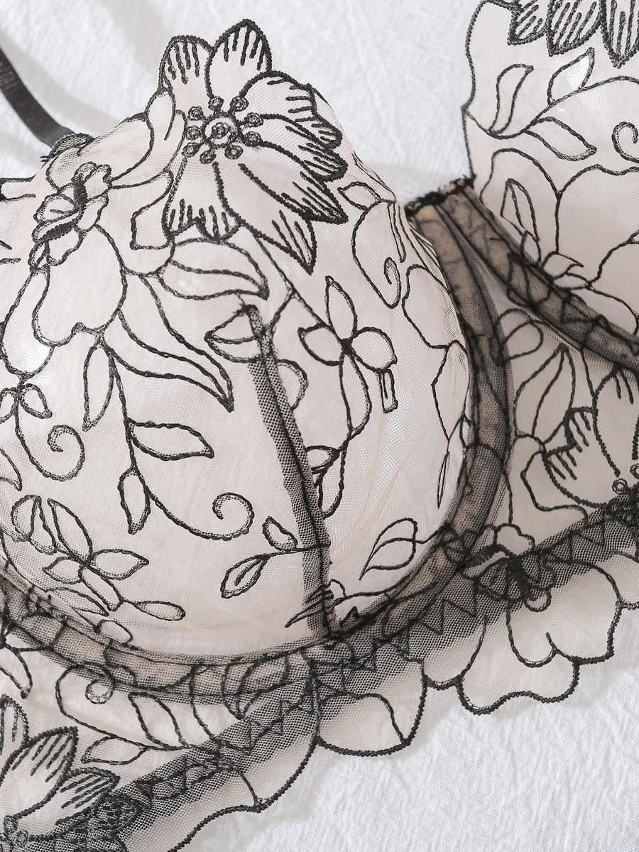 Sexy lace flower embroidered underwear four-piece set