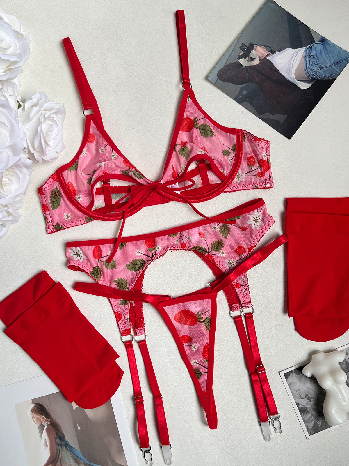 Sexy floral 4-piece underwear and stockings set