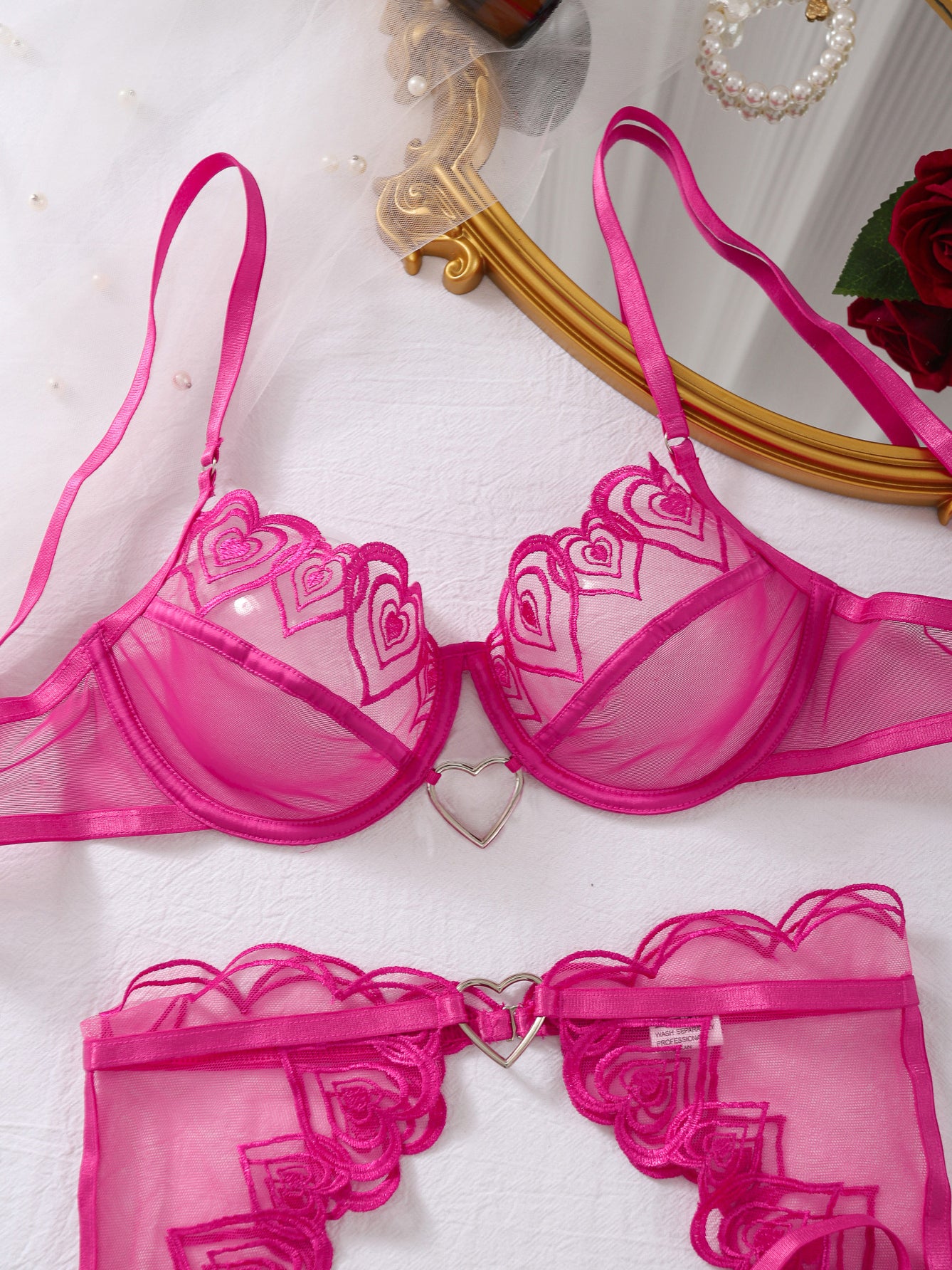 New style sexy heart embroidered lingerie set