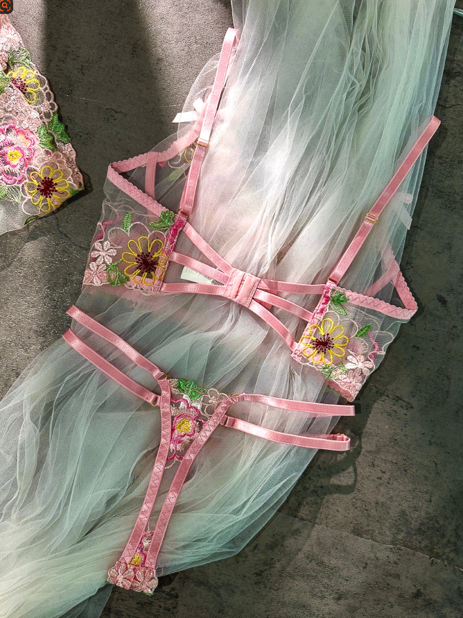 Flower embroidered bow two-piece suit