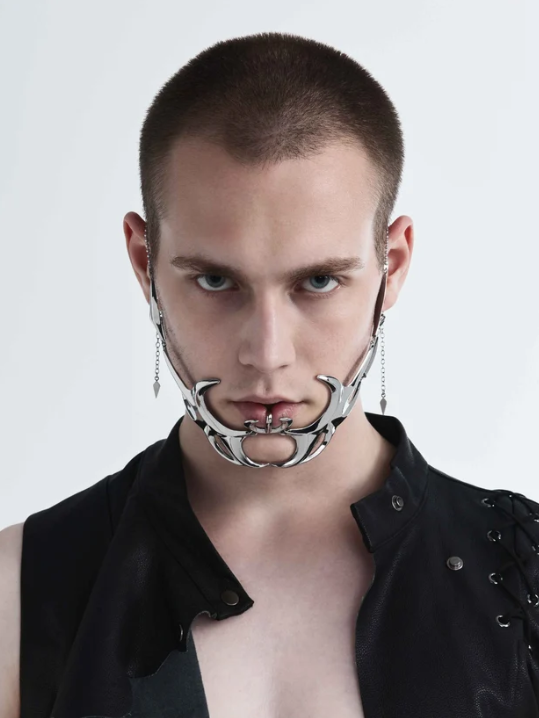 Intrusion Alien Face Jewelry/Lip Ring & Clip/Earring Set (Non-piercing)