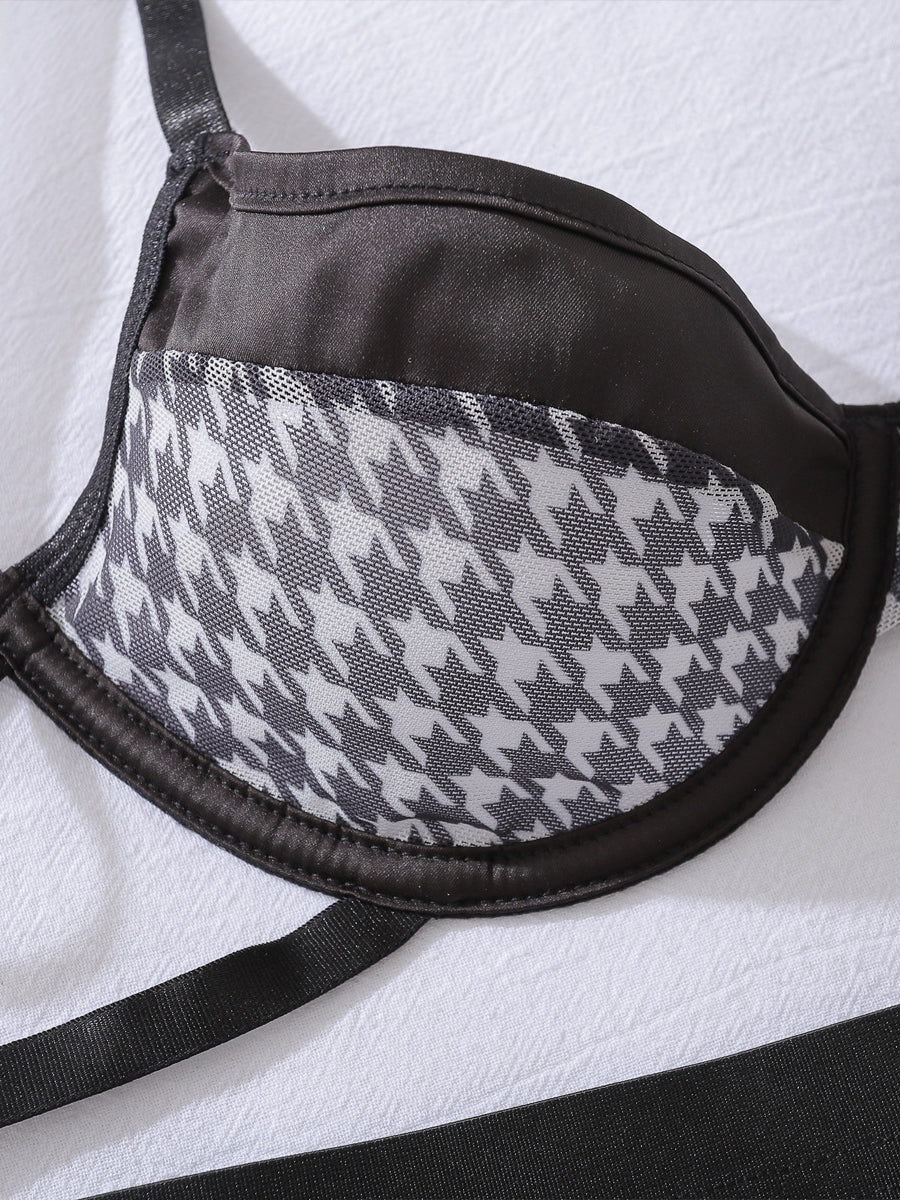 Sexy houndstooth pattern lingerie and gloves set