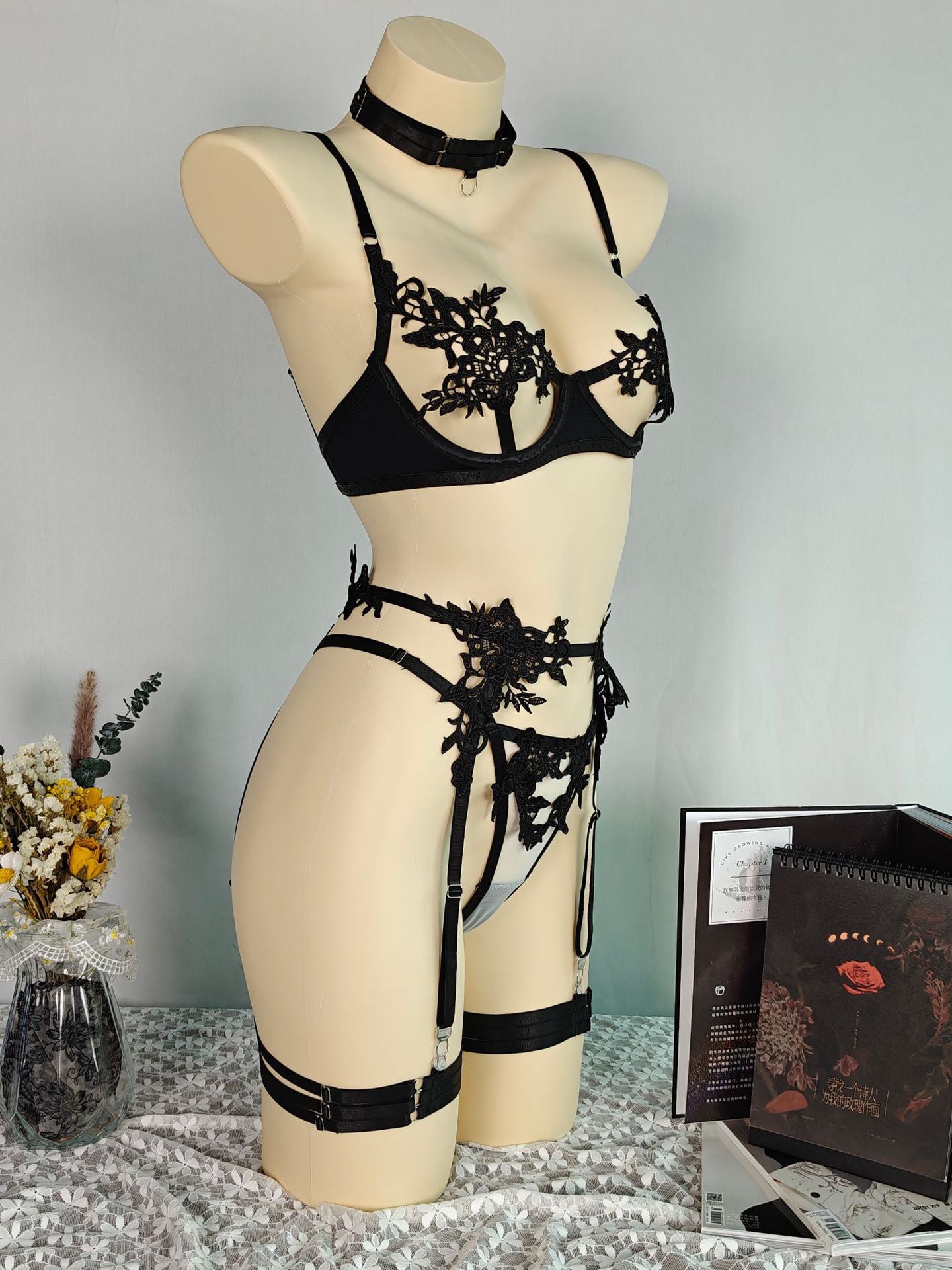 New Embroidered Floral Sexy Lingerie Set