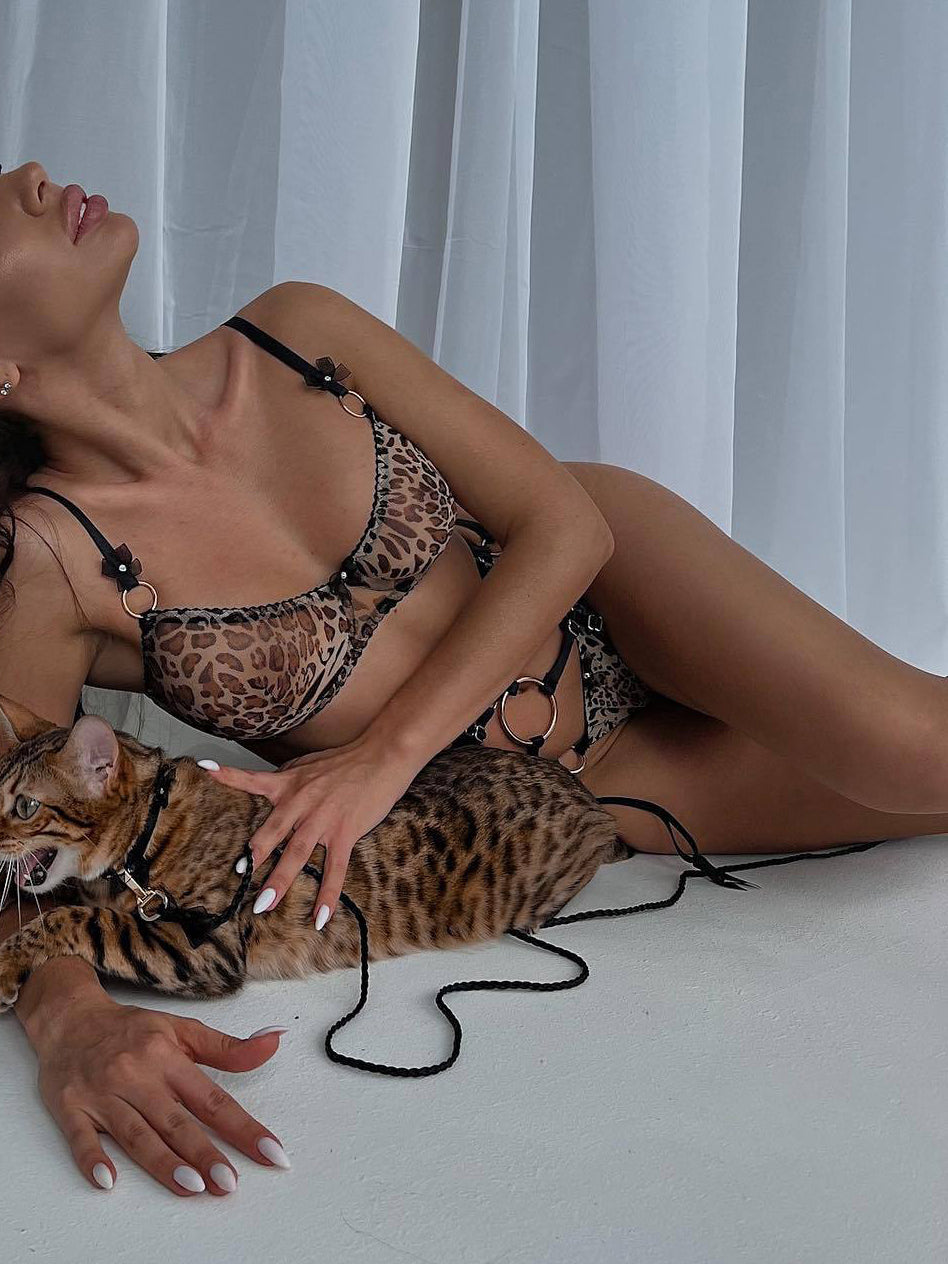 Hot Leopard Print Sexy Bowknot Lingerie Set
