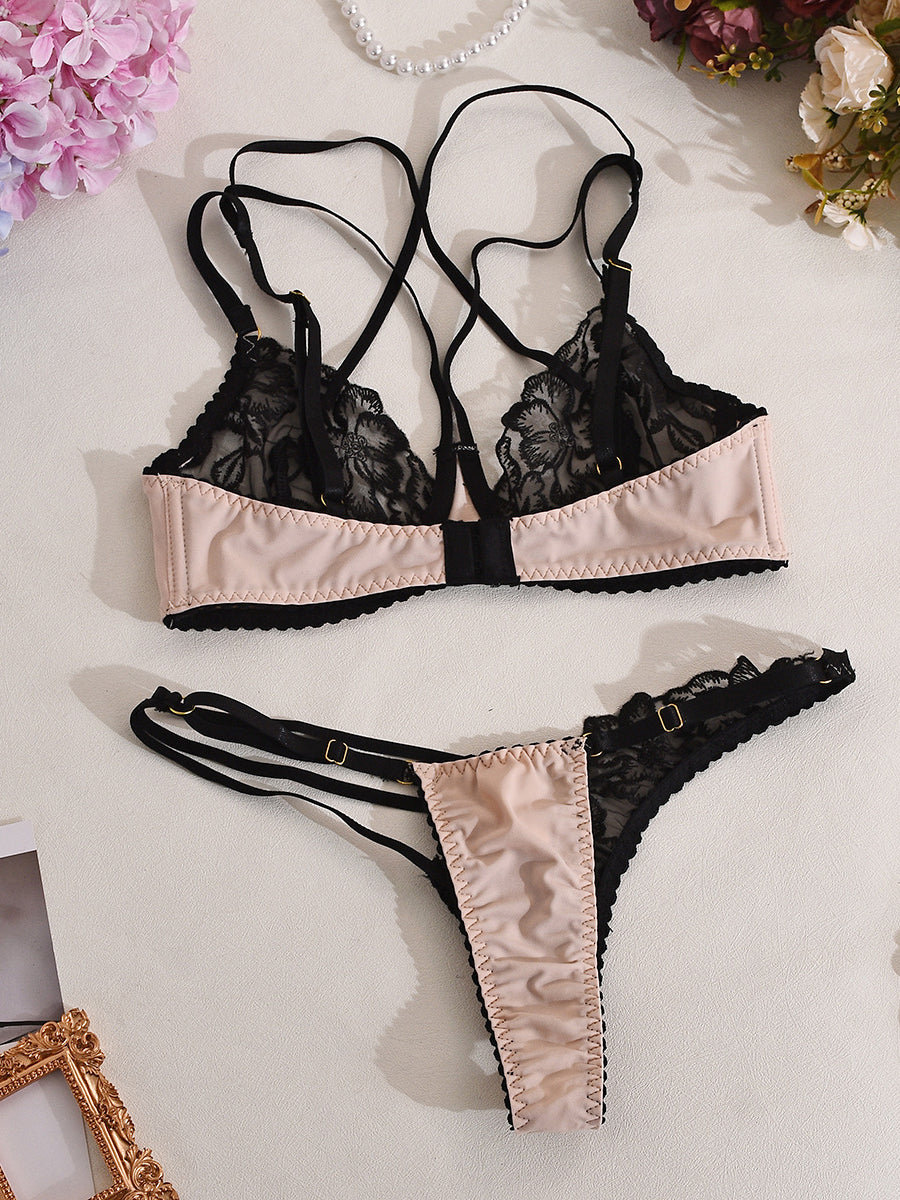 Sexy flower embroidered 4-piece underwear set